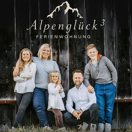 Alpenglück Hoch3 Apartamento *